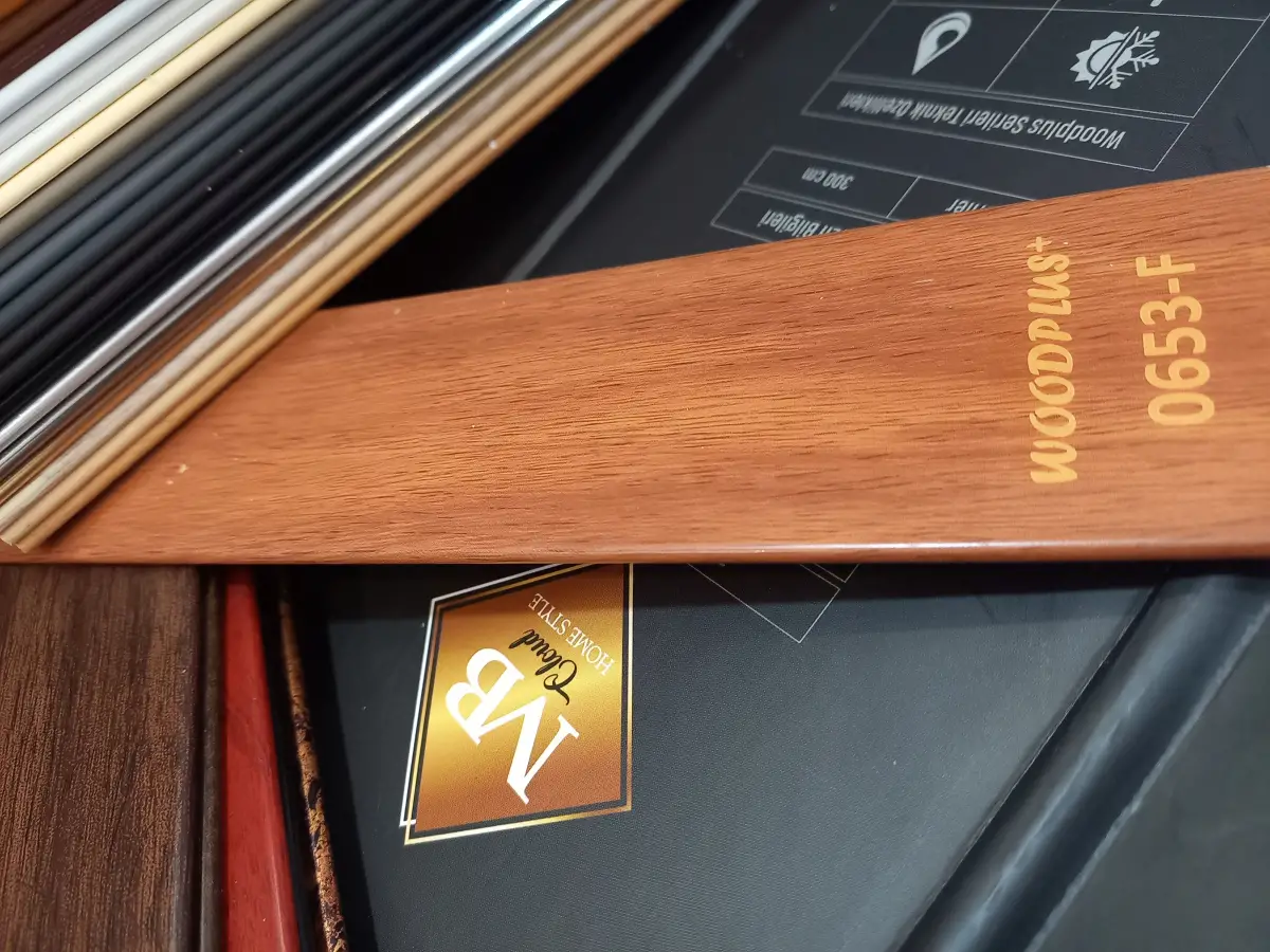 MB 0653F AHŞAP JALUZİ