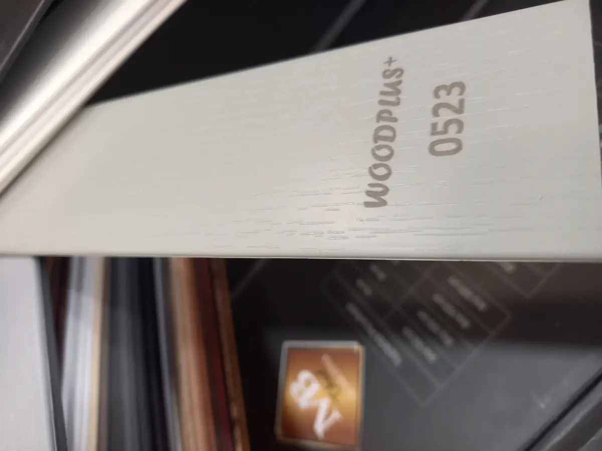 MB 0523 AHŞAP JALUZİ